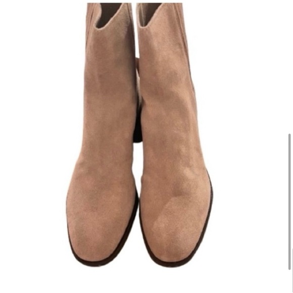 NWT- Dolce Vita Waterproof Upper Boot in Truffle. Size: 8.5 - Picture 7 of 13